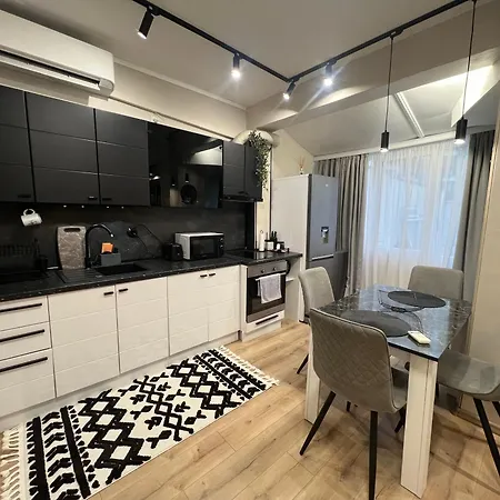 With Parking For Normal To Middle Sized Cars Apartment
